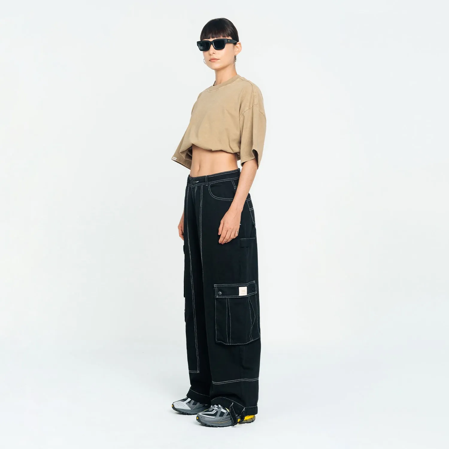 Cargo Multi-Pocket Pants - Black