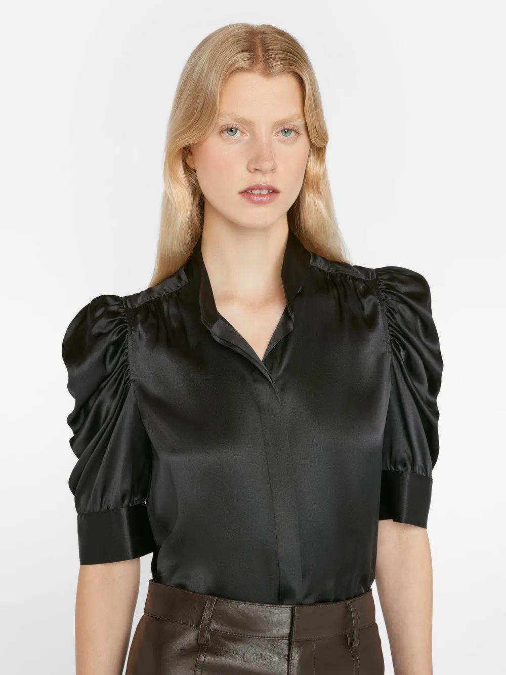 Gillian Top -- Glossy Noir