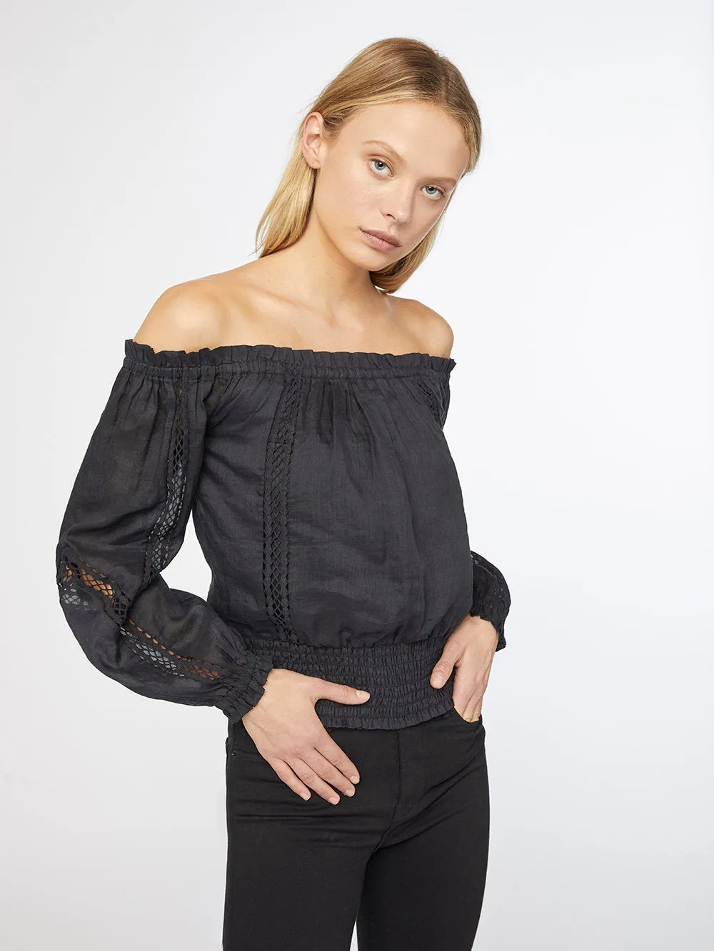 Off The Shoulder Top -- Noir