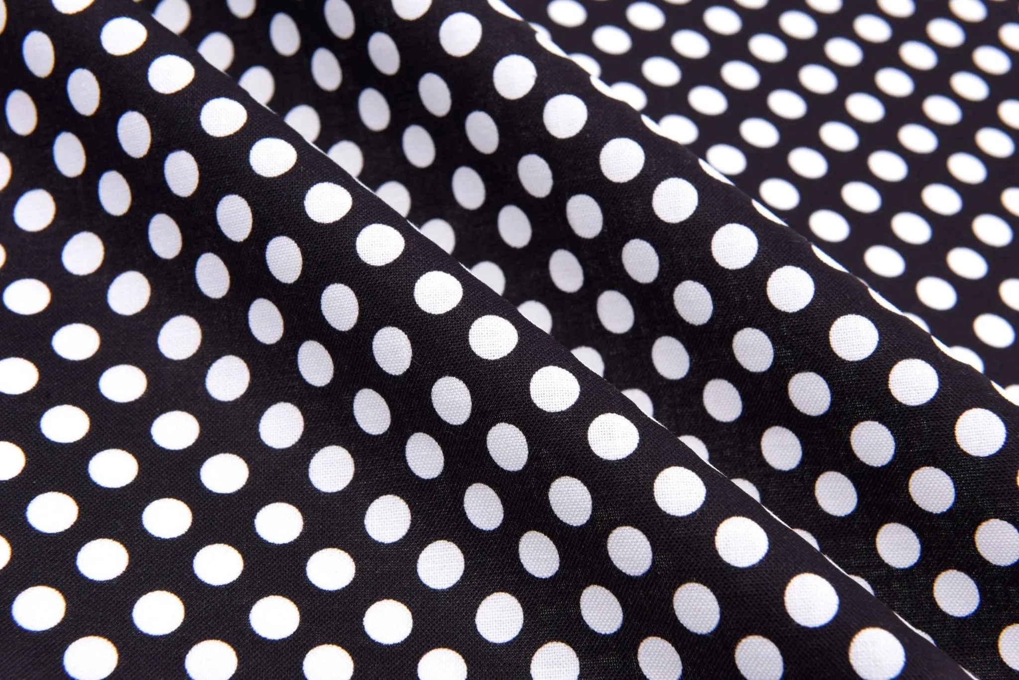 Quilted Cotton Woven Plain Textured Polka Dots Digital Print Fabric