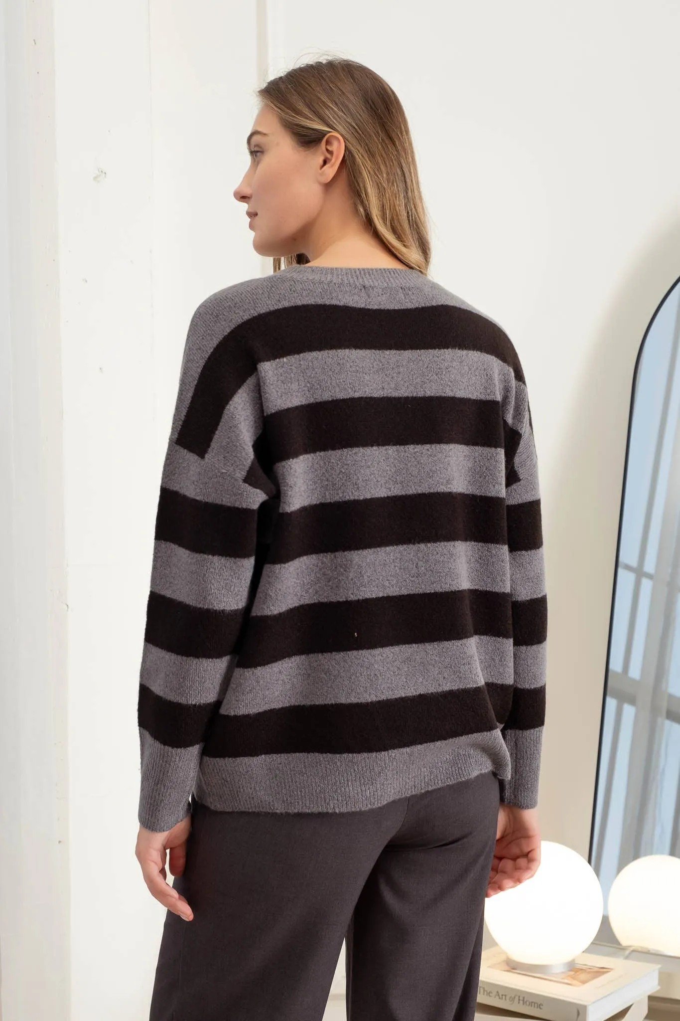 STRIPE CREW LONG SLEEVE KNIT SWEATER