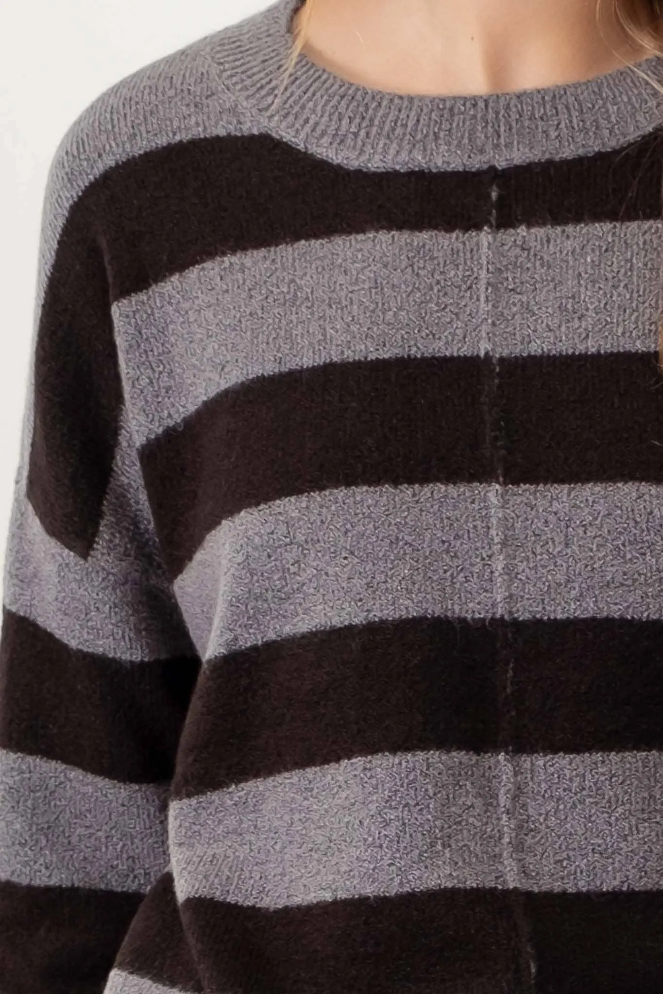 STRIPE CREW LONG SLEEVE KNIT SWEATER